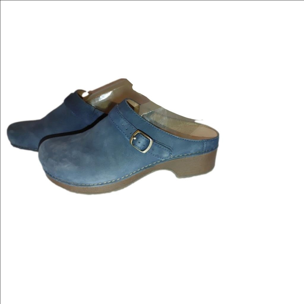 Dansko Berry Mule Size 42